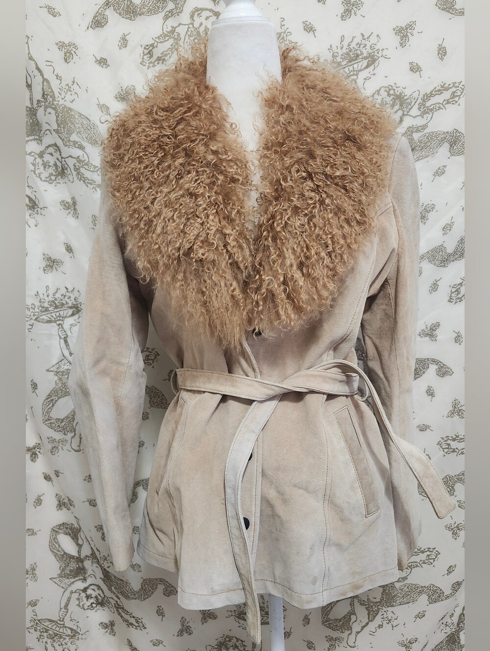 Vintage Penny lane 90s WILSONS LEATHER MONGOLIAN FUR SUEDE BEIGE JACKET SZ S